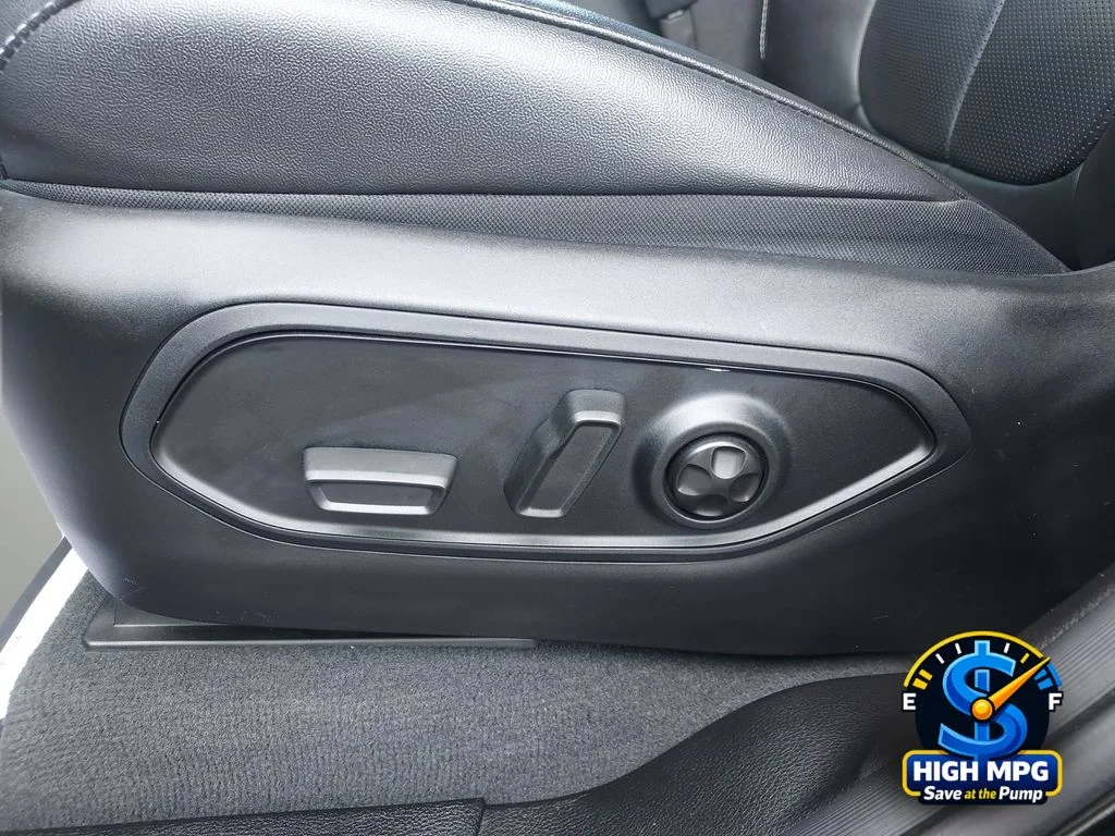 Used 2024 Black Jeep Limited image 10
