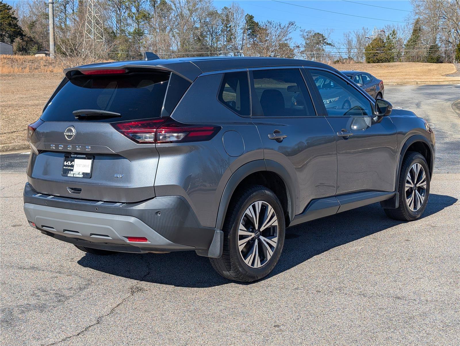 Used 2022 Silver Nissan SV image 8