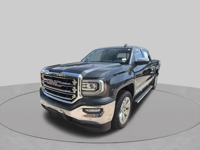 Used 2018 Gray GMC SLT image 8