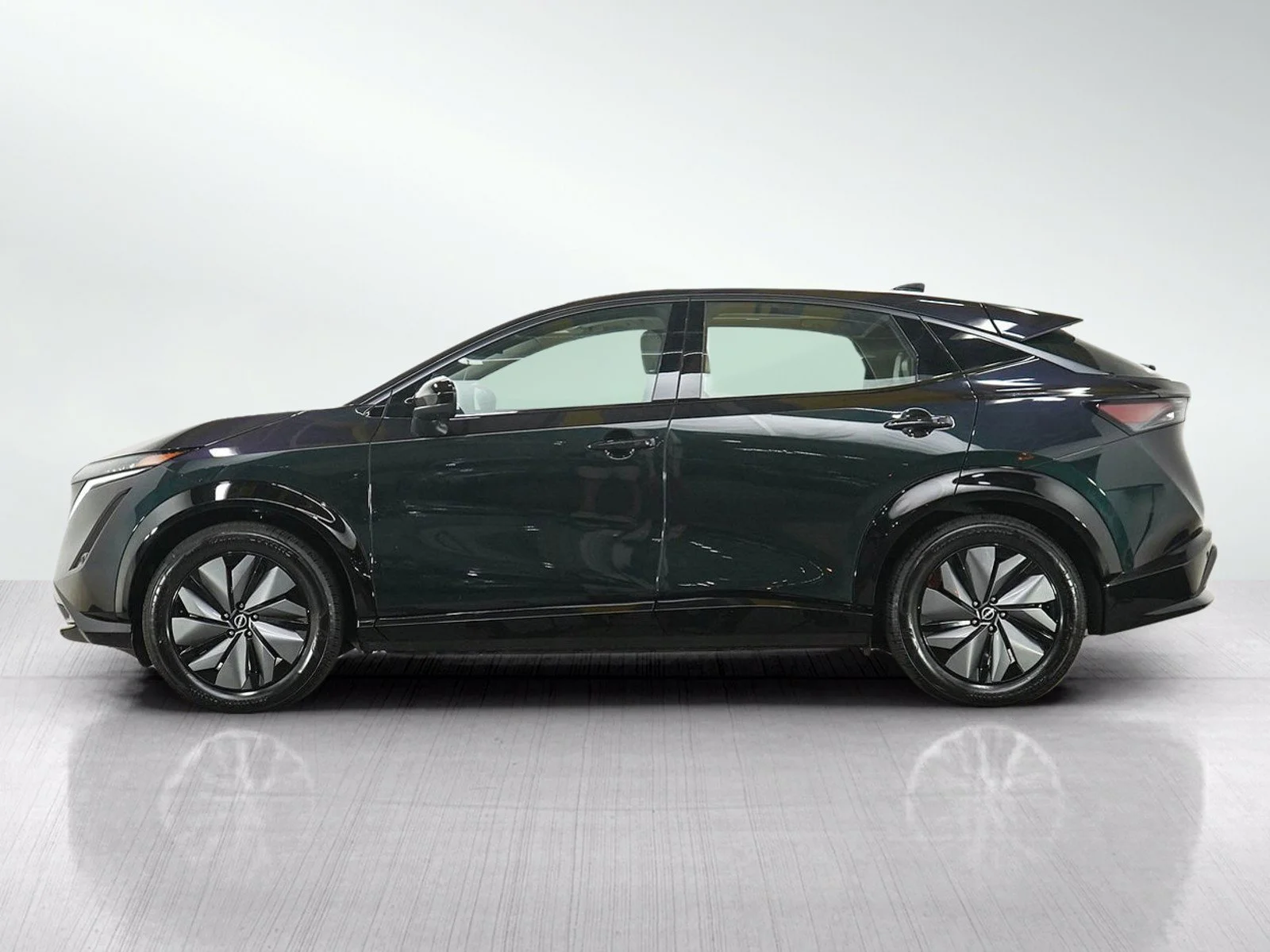 Used 2024 Nissan ARIYA Evolve+ with VIN JN1DF0BB4RM736687 for sale in Wayzata, MN
