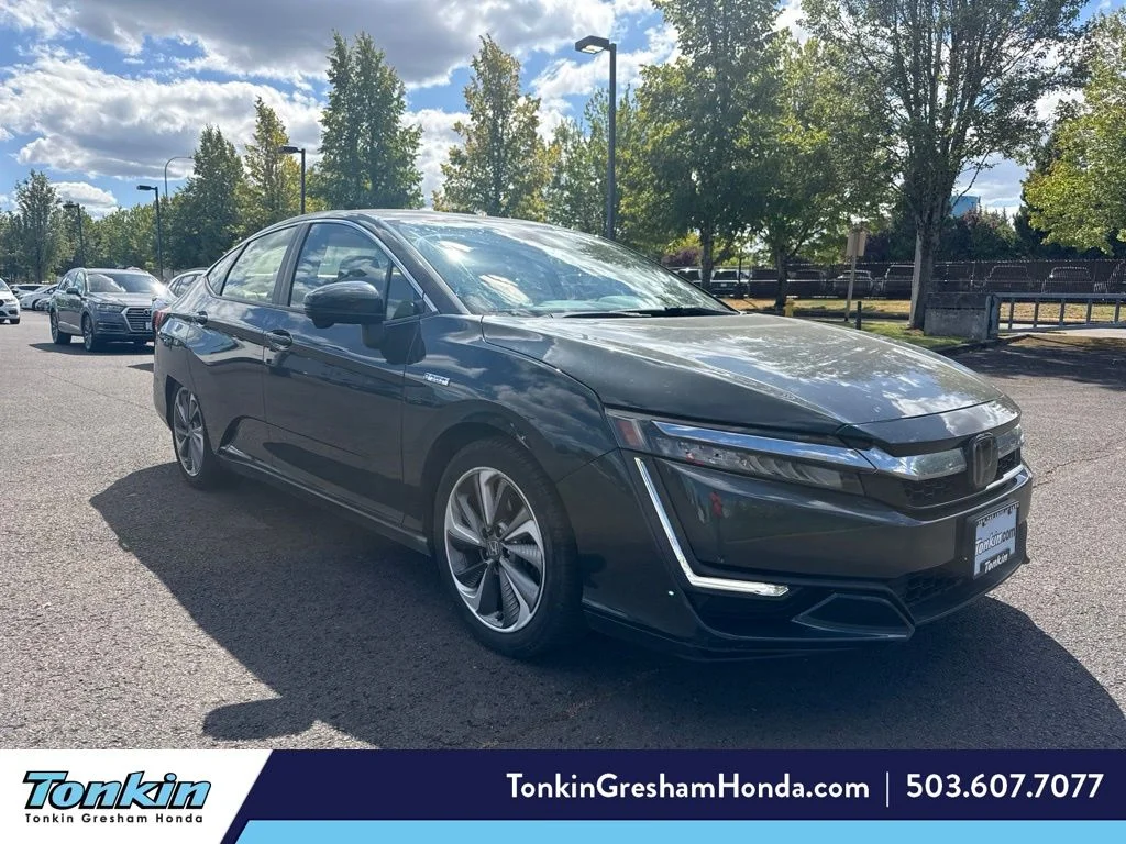Used 2018 Moonlit Forest Pearl Honda Touring image 1