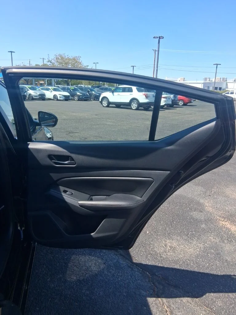 Used 2024 Black Nissan 2.5 SV image 12