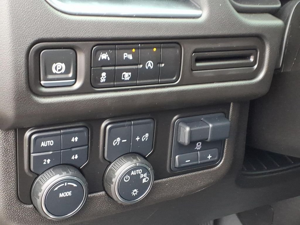 Used 2024 Black Chevrolet RST image 22