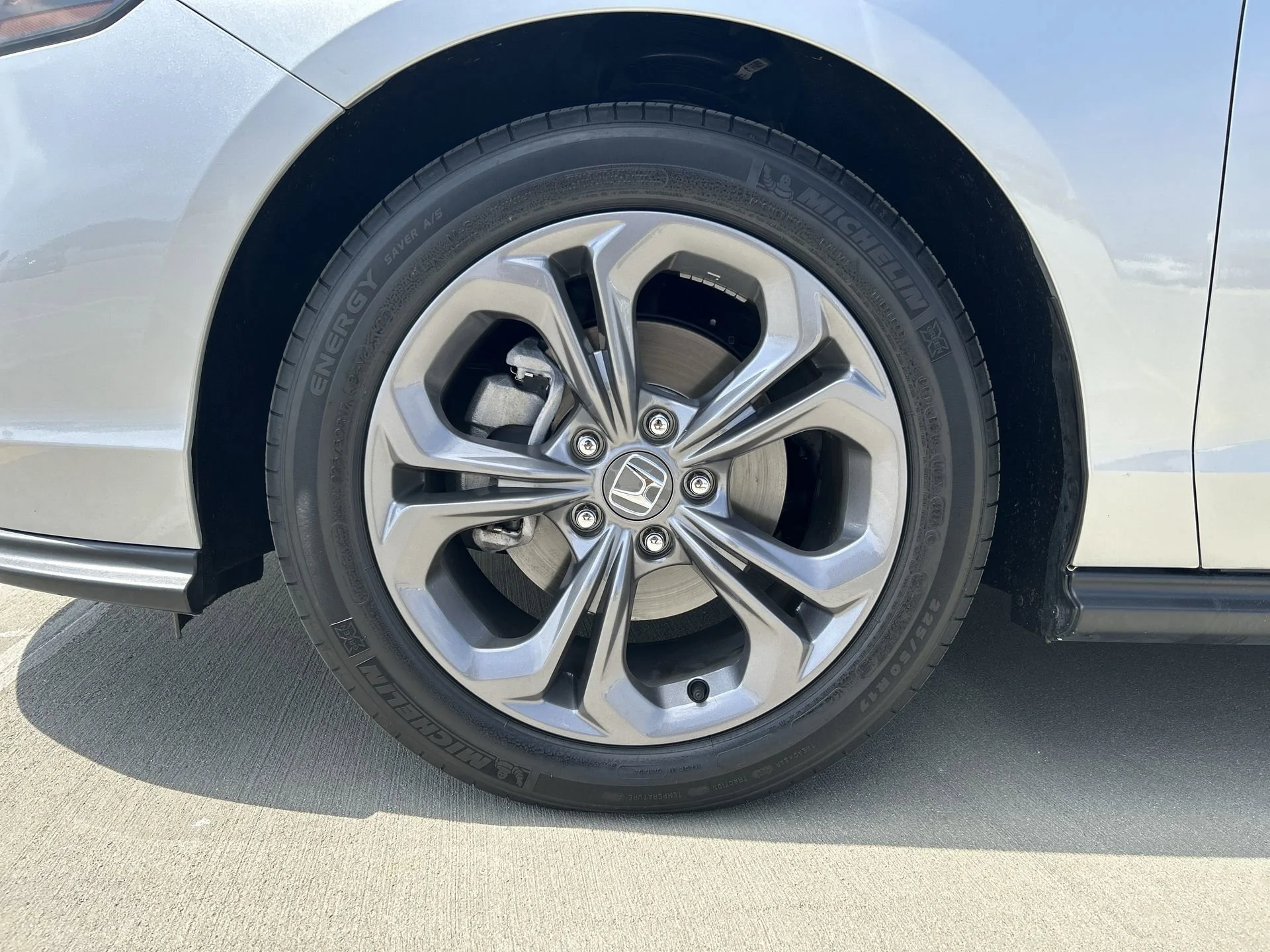 2024 Honda Accord EX - Photo 19