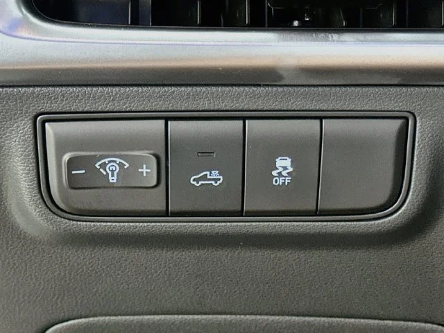 New 2027 Blue Hyundai SE image 20