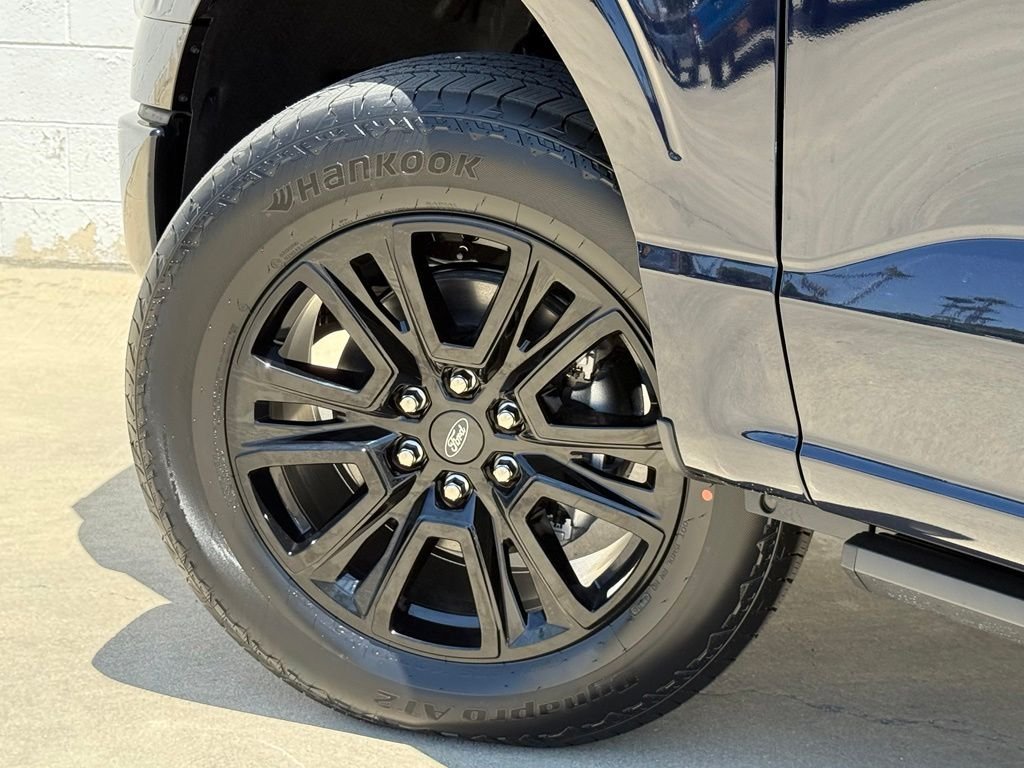 New 2026 Antimatter Blue Metallic Ford Platinum® image 20
