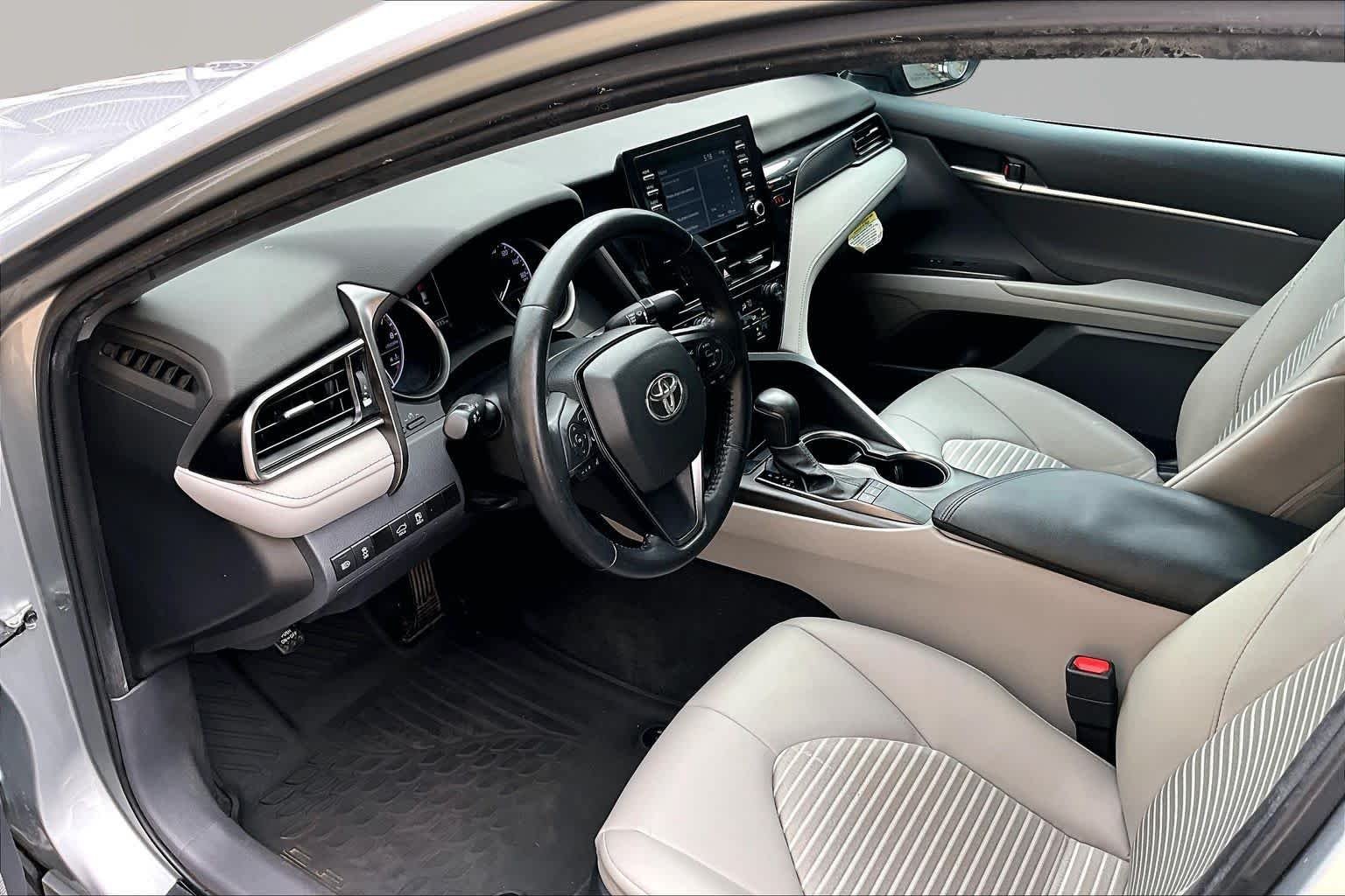 Certified Used 2023 Celestial Silver Metallic Toyota SE image 18