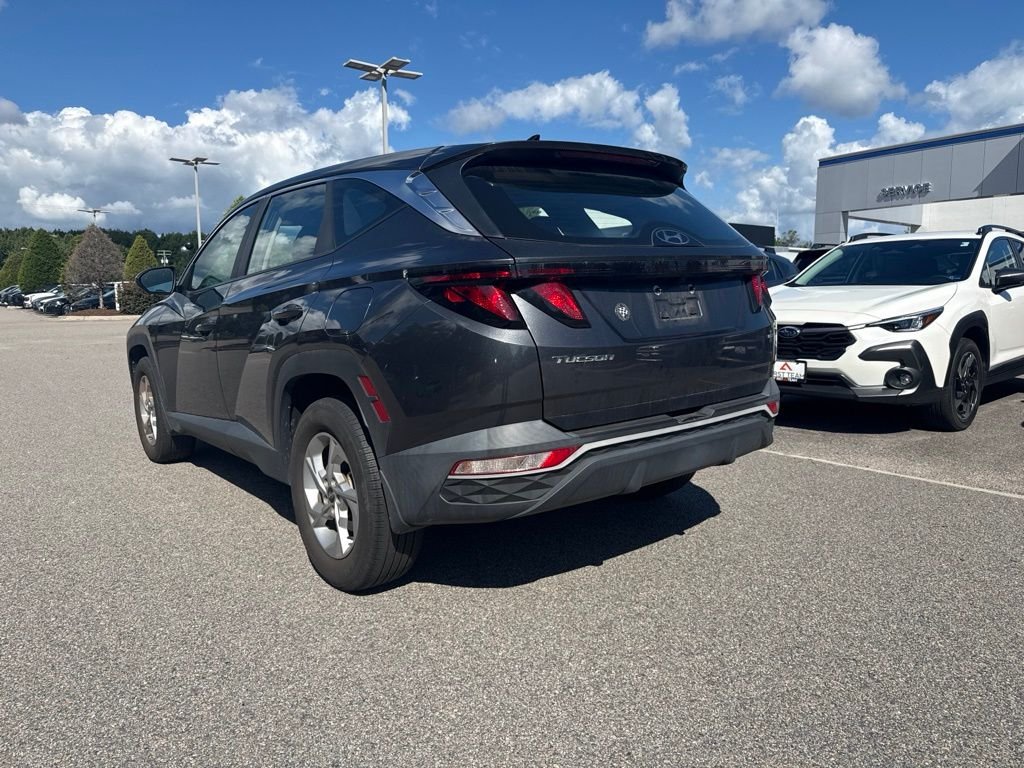 Used 2024 Gray Hyundai SE image 3