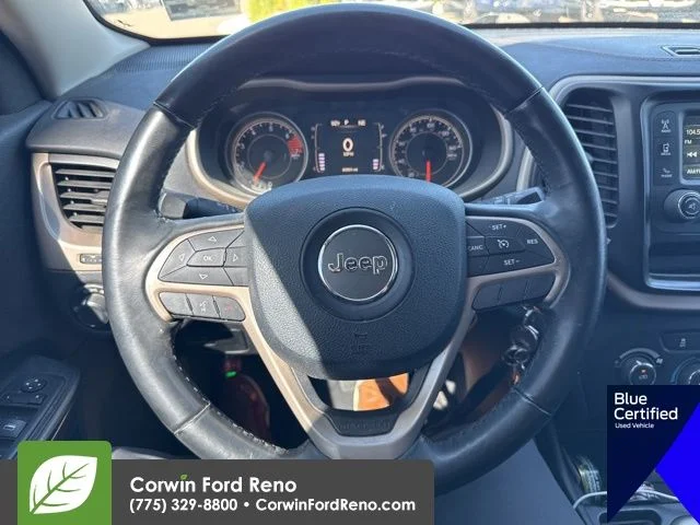 Used 2017 Bright White Clearcoat Jeep Sport image 15