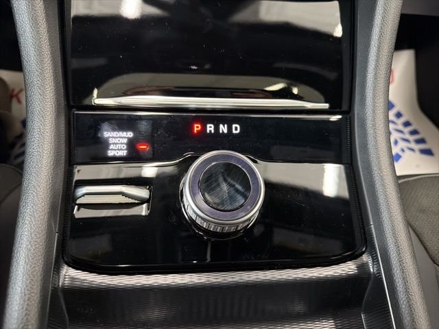 New 2026 Silver Zynith Exterior Paint Jeep Laredo image 29