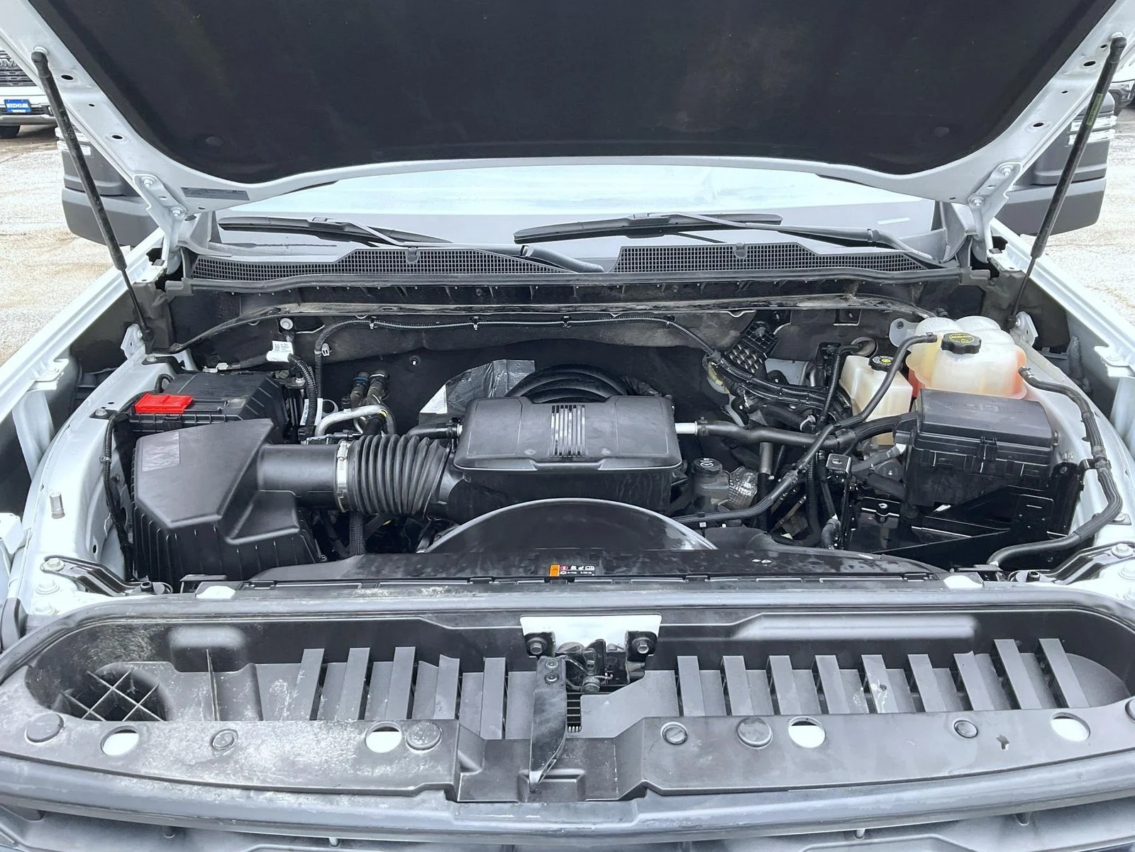 Certified Used 2025 White Chevrolet LT image 25
