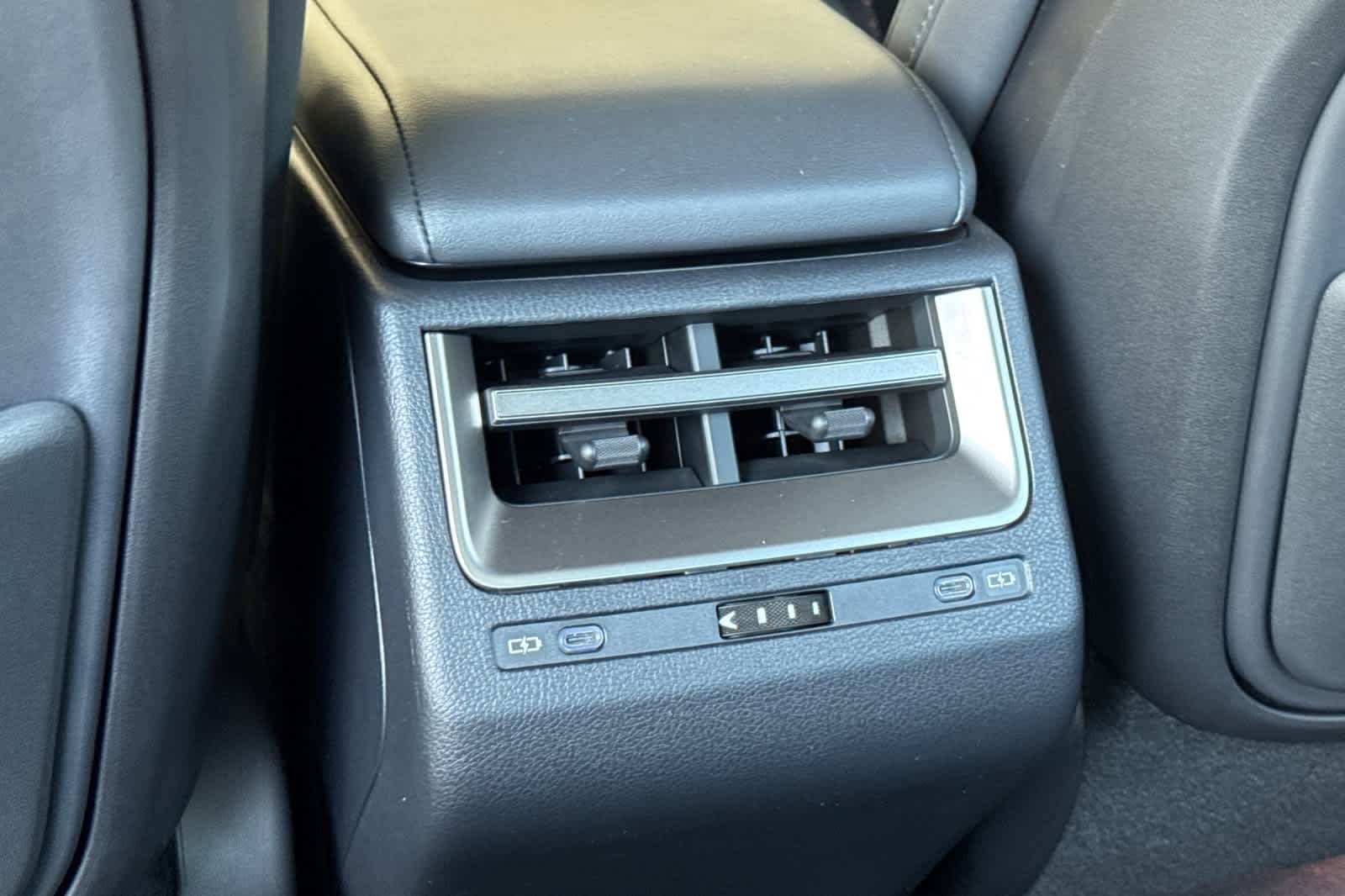 New 2026 Iridium Lexus ES 350e PREMIUM image 14