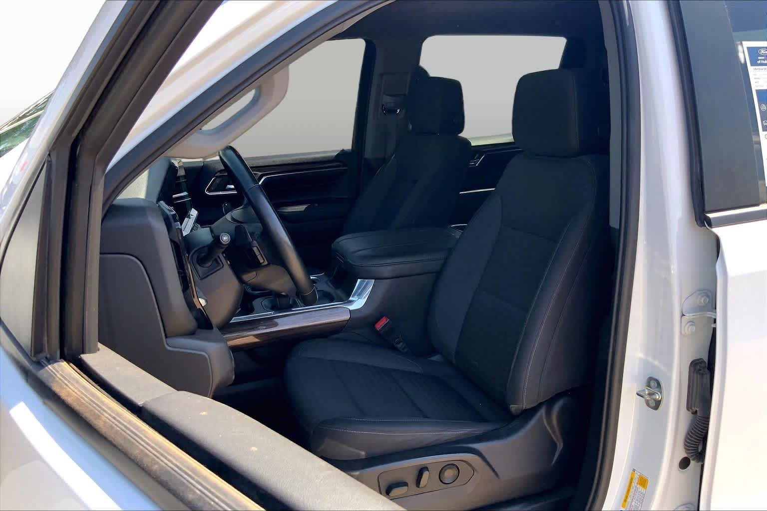 Used 2024 Summit White Chevrolet LT Trail Boss image 14