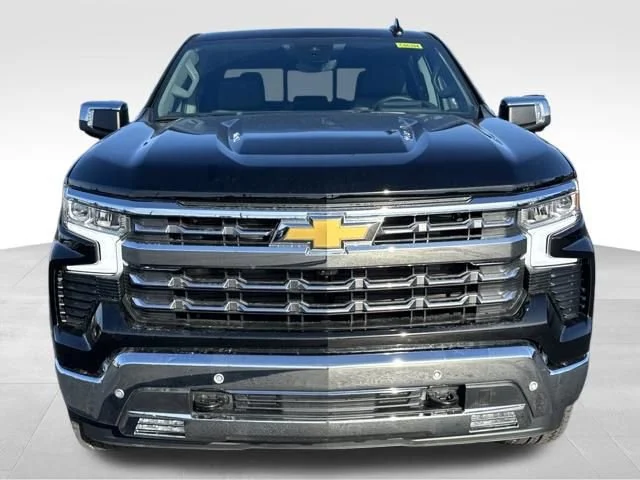 2026 Chevrolet Silverado 1500 LTZ - Photo 10