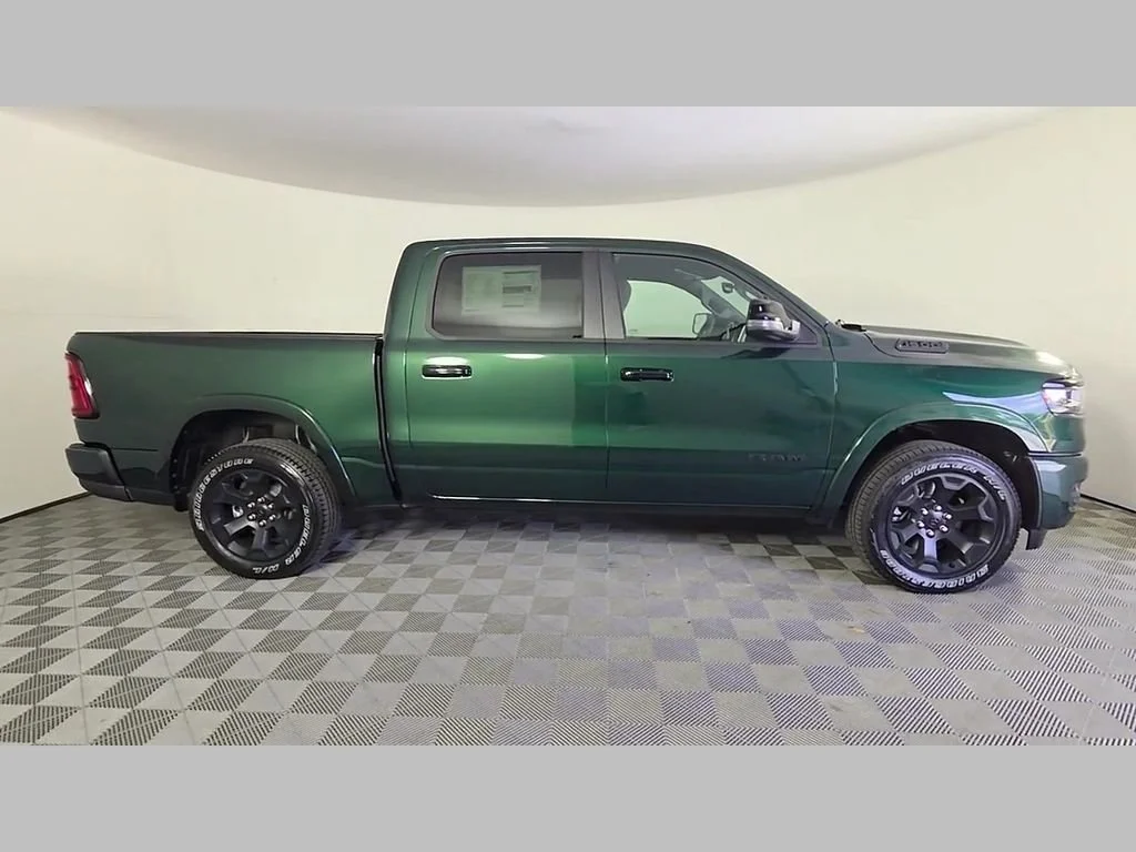 New 2026 Serrano-Green Metallic Exterior Paint RAM Big Horn image 22