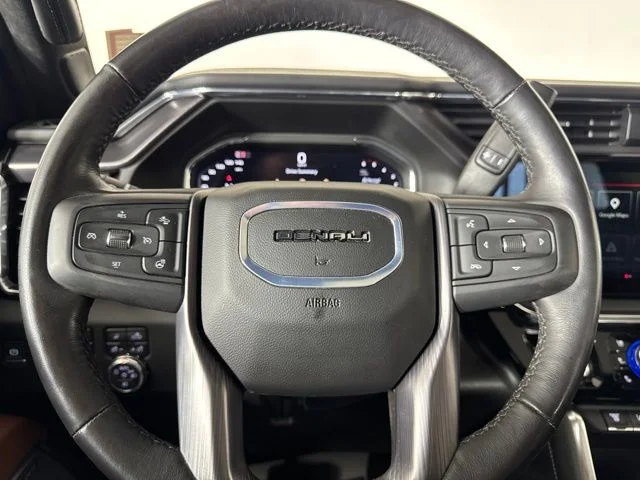 Used 2025 White Frost GMC Denali Ultimate image 19