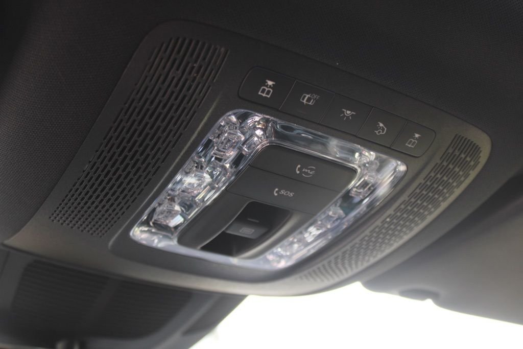 Certified Used 2025  Mercedes-Benz GLS 580 image 31