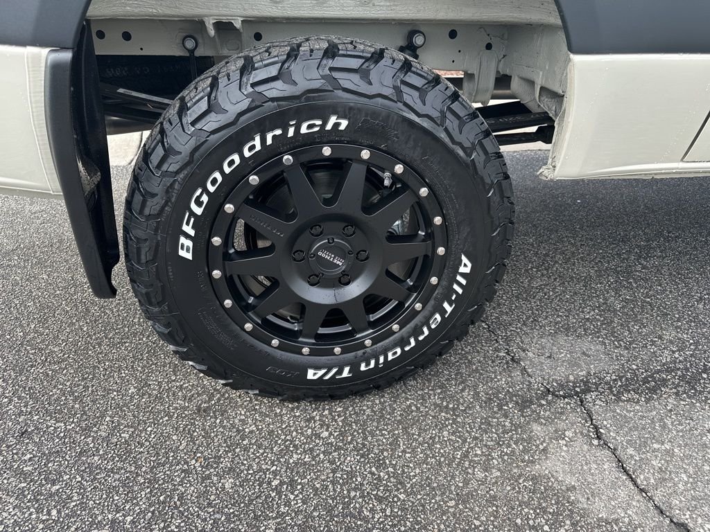 New 2026  Mercedes-Benz Cargo 144 WB w/Method Wheels image 9