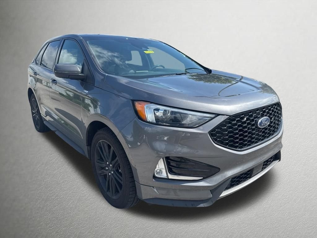 2021 Ford Edge ST-Line's photo
