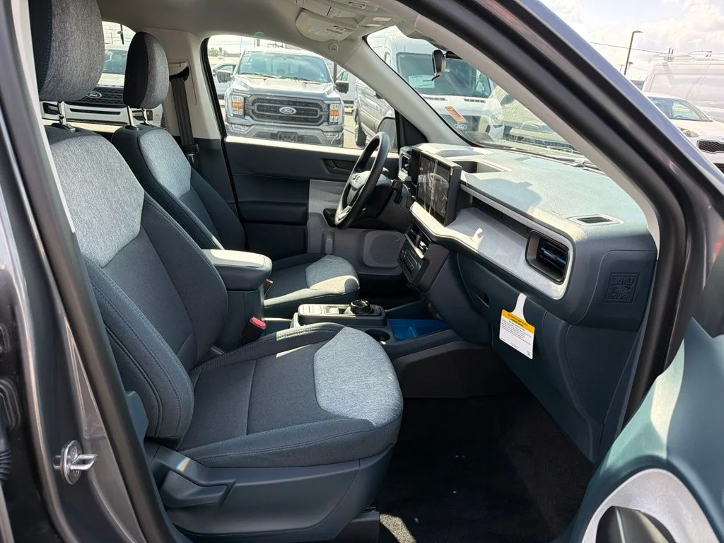 New 2026 Carbonized Gray Metallic Ford XLT image 7