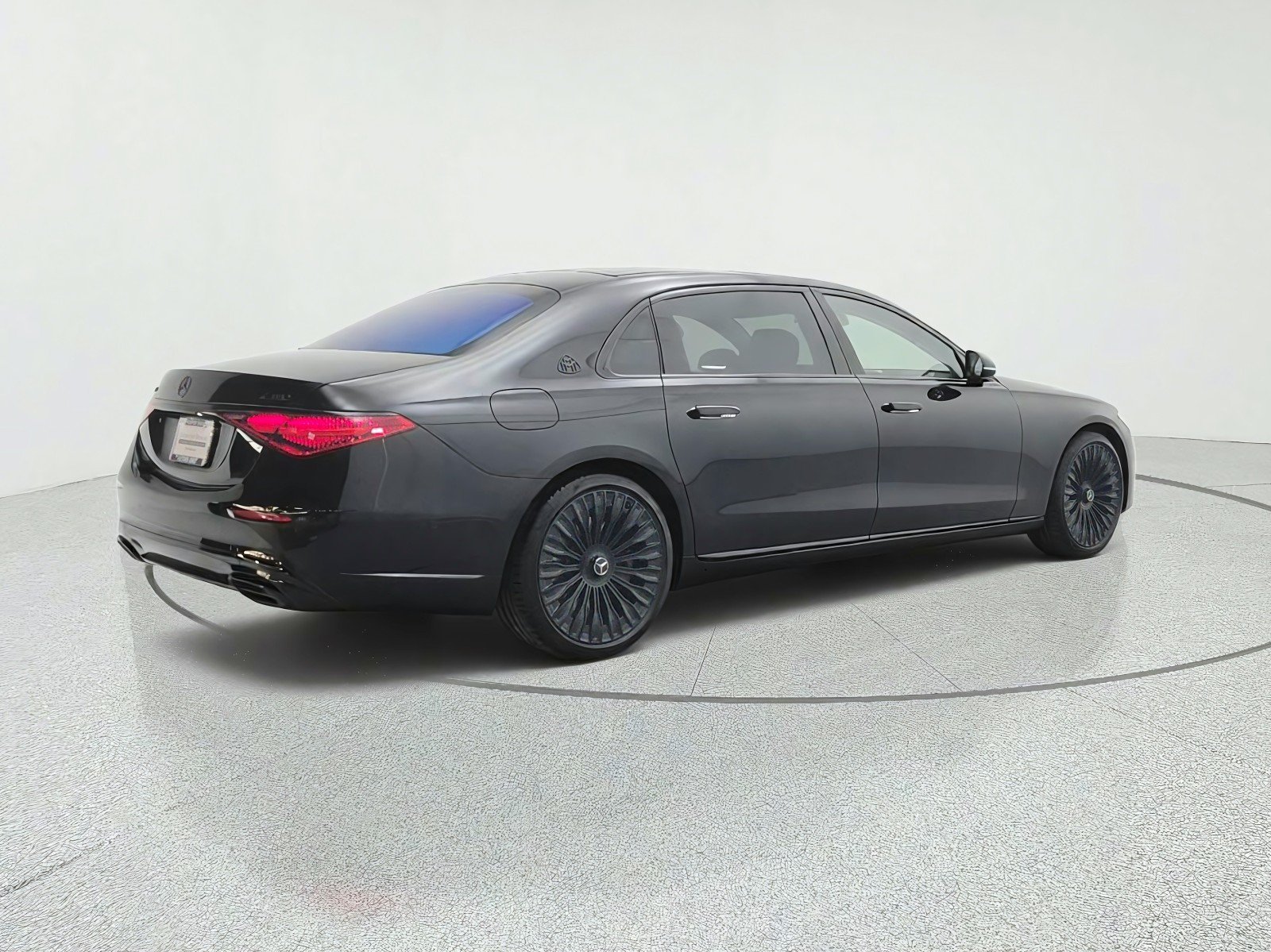 Certified Used 2023 Obsidian Black Mercedes-Benz Maybach S 580 4MATIC® Sedan image 5