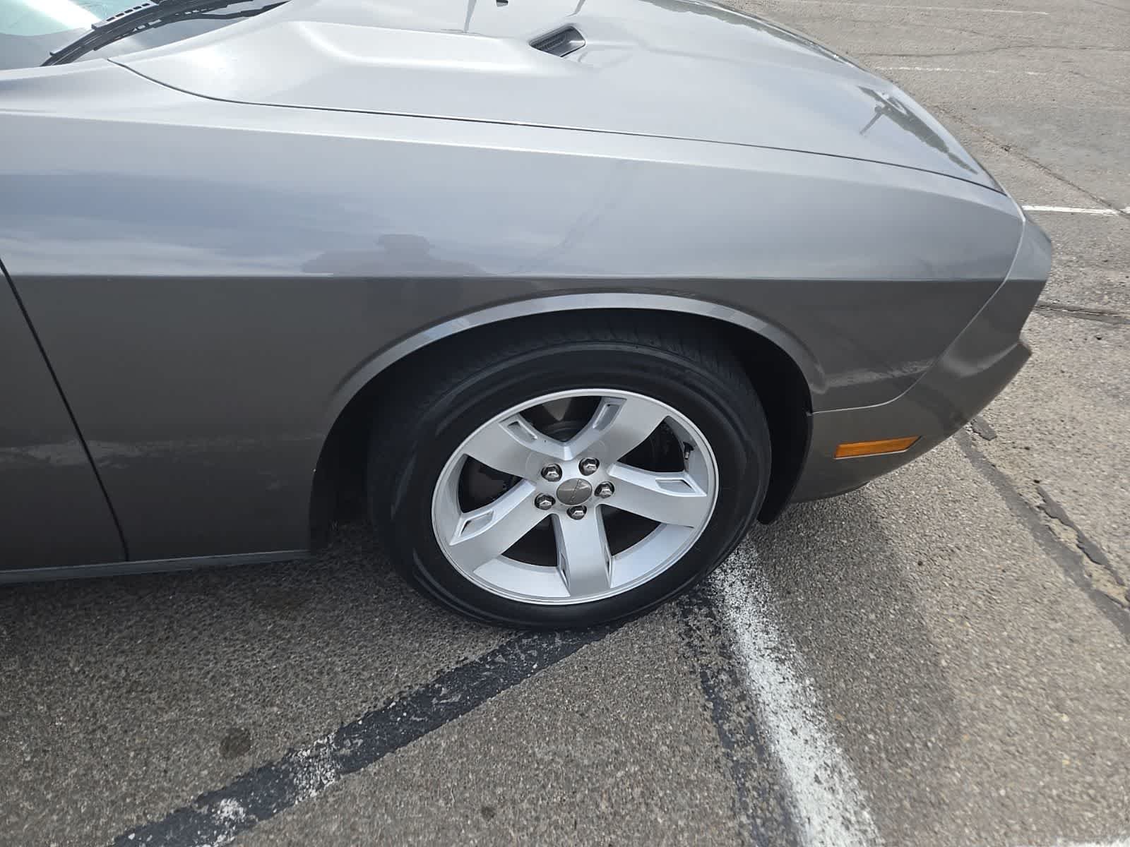Used 2012 Tungsten Metallic Dodge SXT image 12