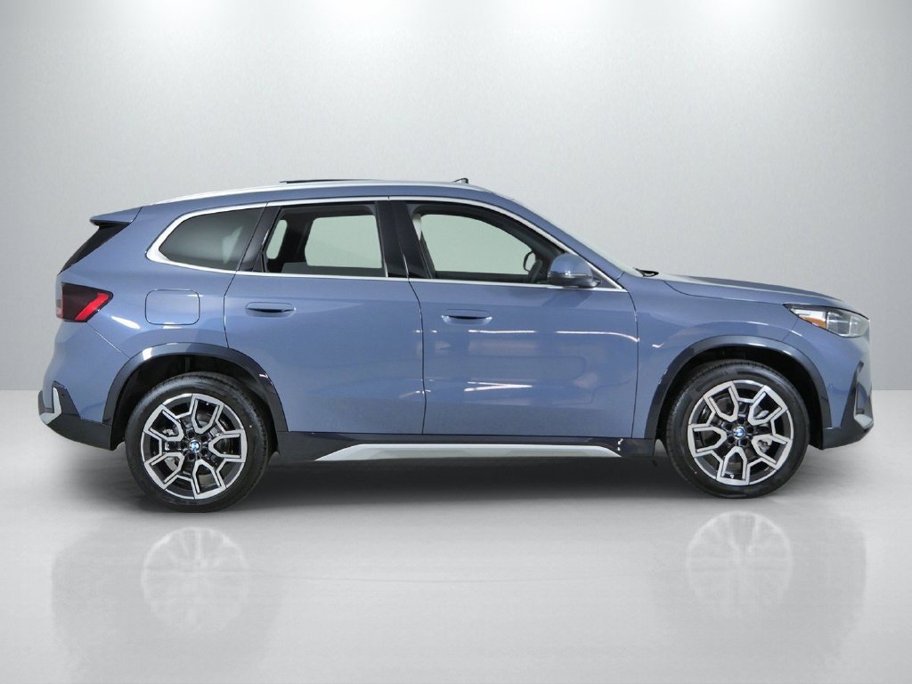 New 2027 Storm Bay Metallic BMW xDrive28i image 8