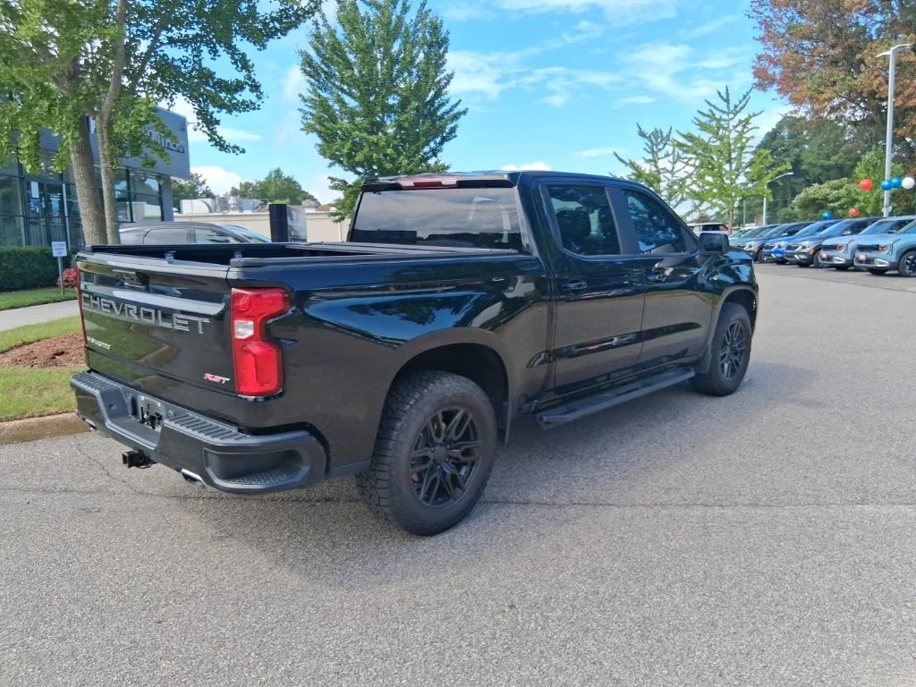 Used 2023 Black Chevrolet RST image 5