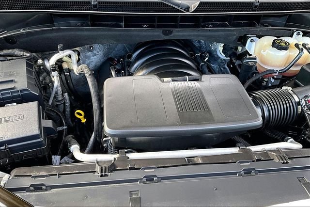 Used 2023 White GMC Denali image 34