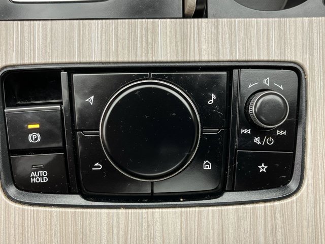 Certified Used 2024 Jet Black Mica Mazda Preferred image 20
