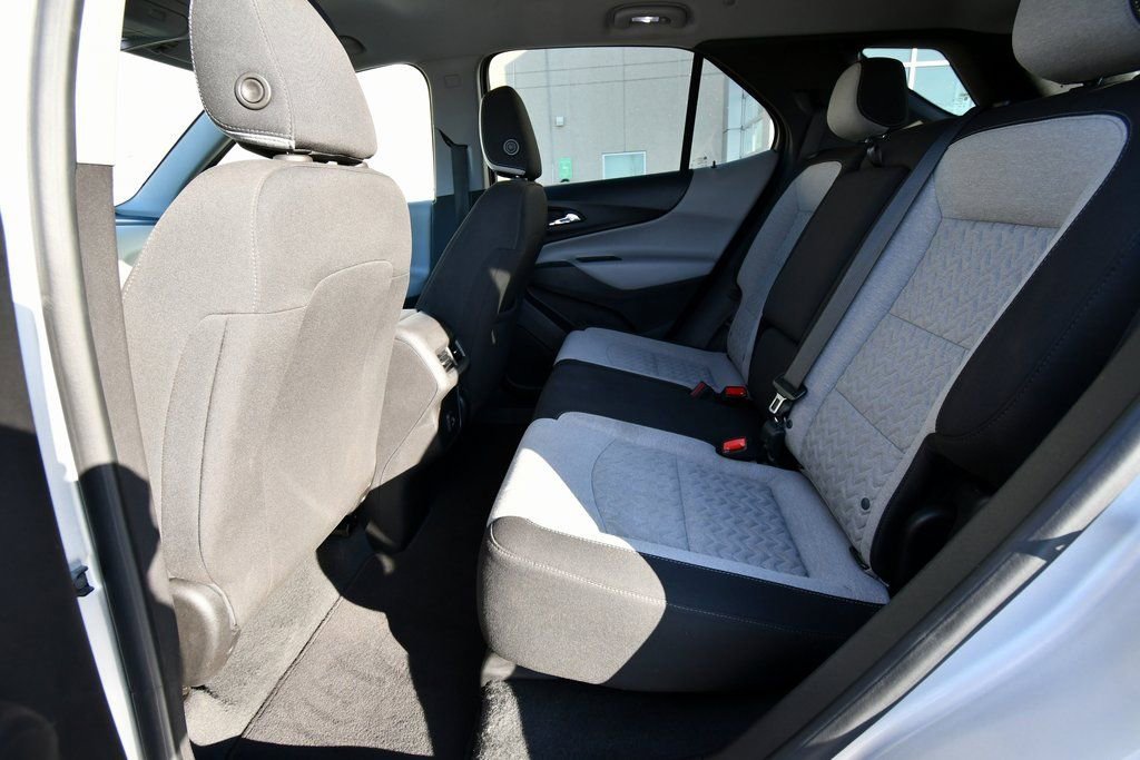 2022 Chevrolet Equinox LT - Photo 16