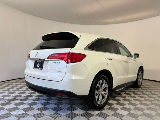Used 2014  Acura Technology Package image 7