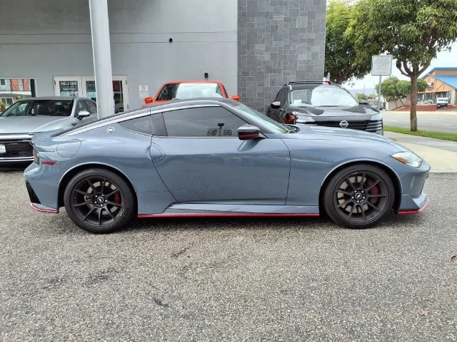 Used 2024 Gray Nissan NISMO image 18