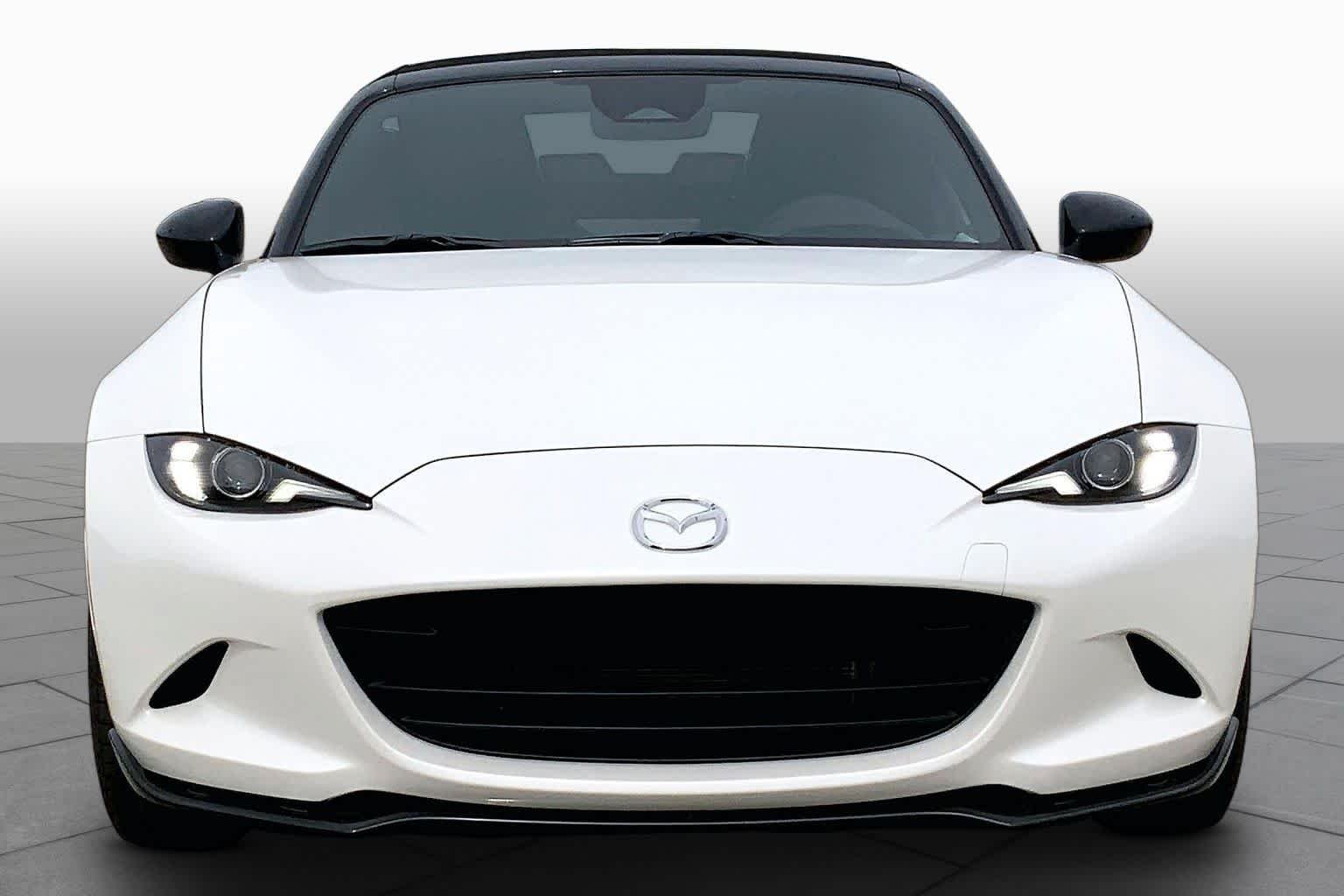 New 2026 Mazda MX-5 MIATA Club CONVERTIBLE in Houston #T0704158