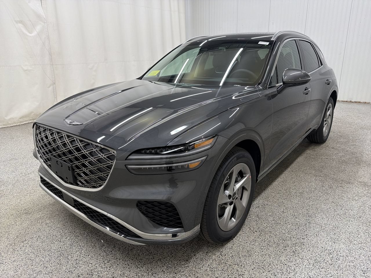 New 2027 Makalu Gray Genesis 2.5T image 4