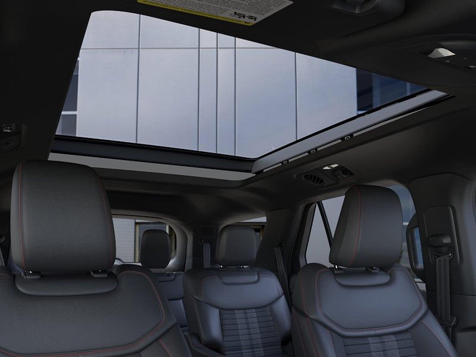 2026 Ford Explorer ST-Line - Photo 22