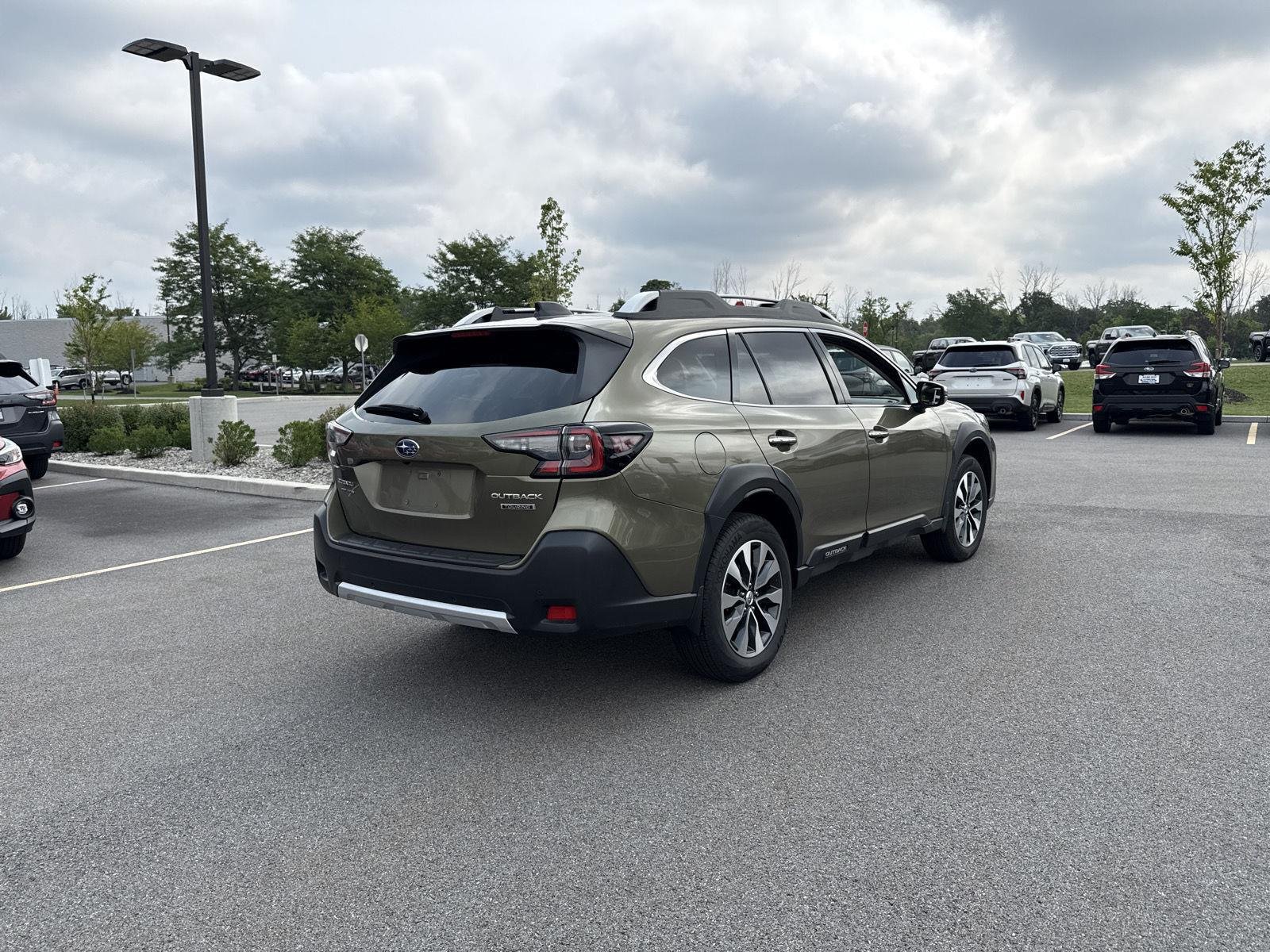 Used 2024 Autumn Green Metallic Subaru Touring image 4