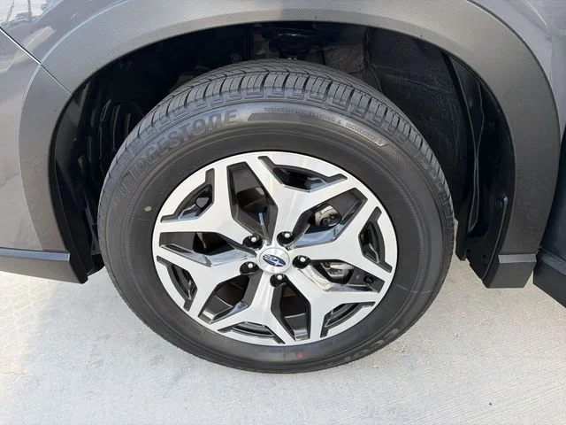 2024 Subaru Forester Premium - Photo 32