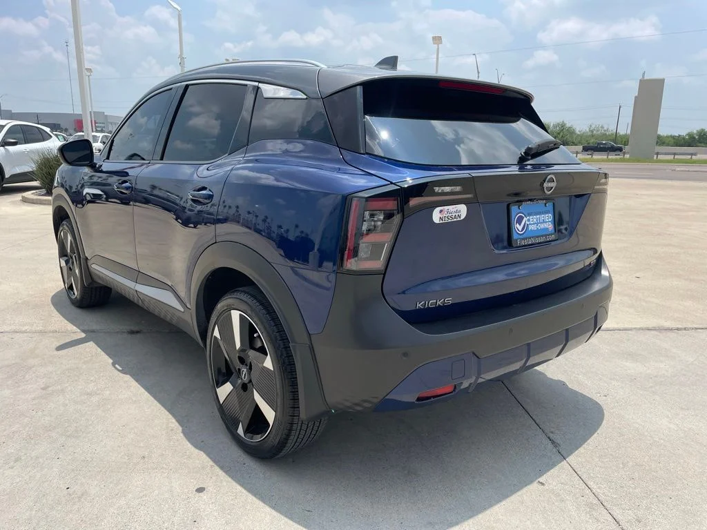 Certified Used 2025 Blue Nissan SR image 5