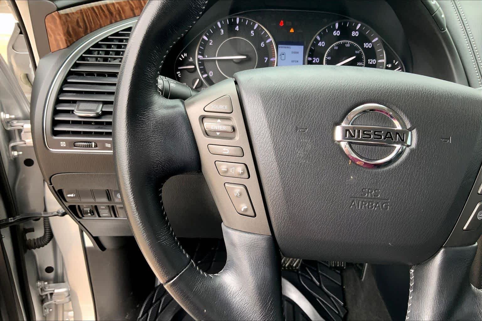 Used 2019 Brilliant Silver Metallic Nissan SL image 23