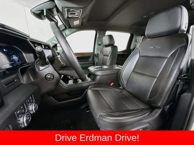 Used 2022 White GMC Denali image 5