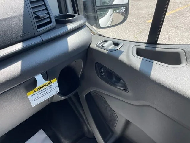 New 2026 OXFORD WHITE Ford Base image 31