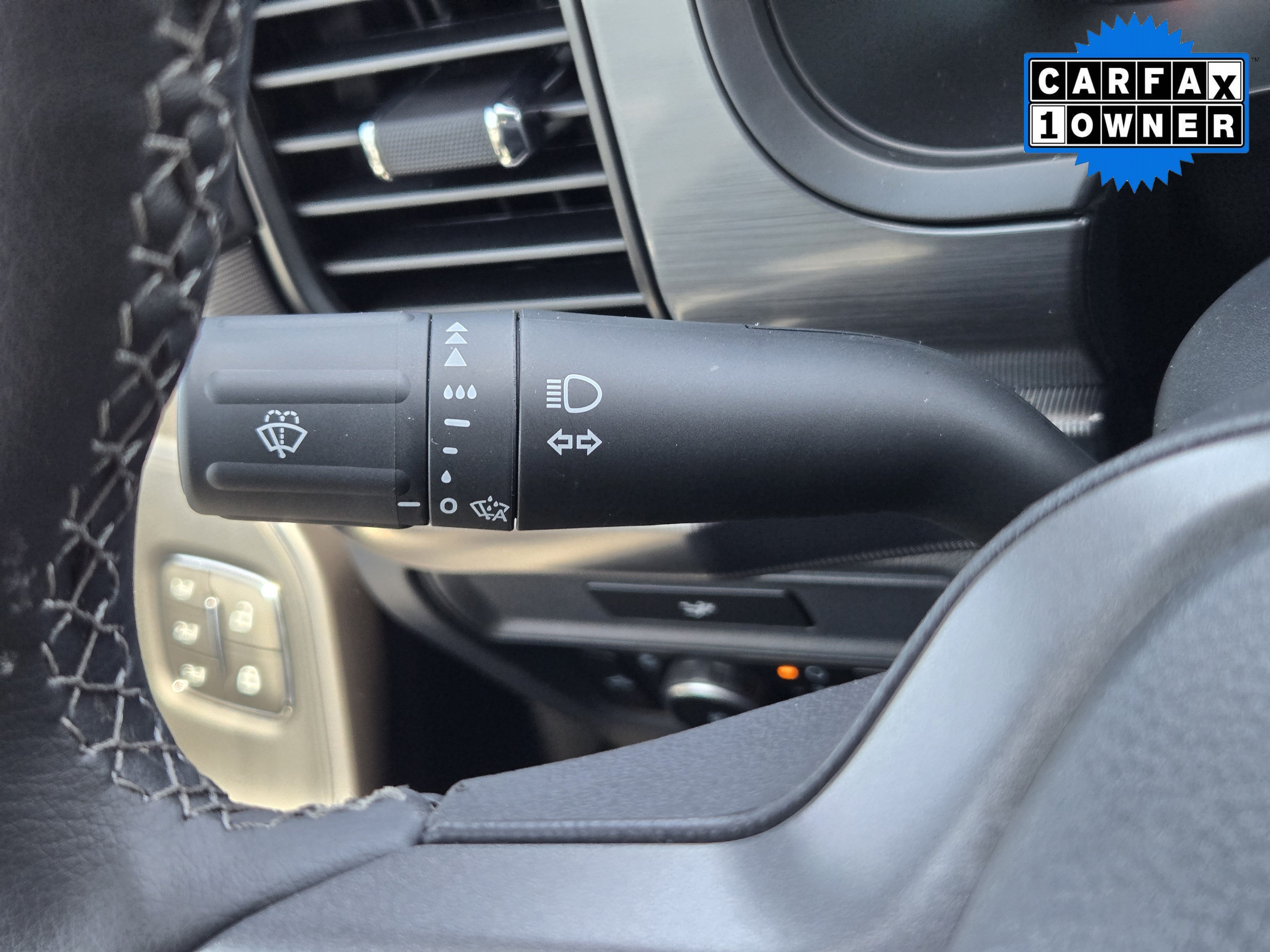 Certified Used 2026 Avalanche Ford Lariat image 27