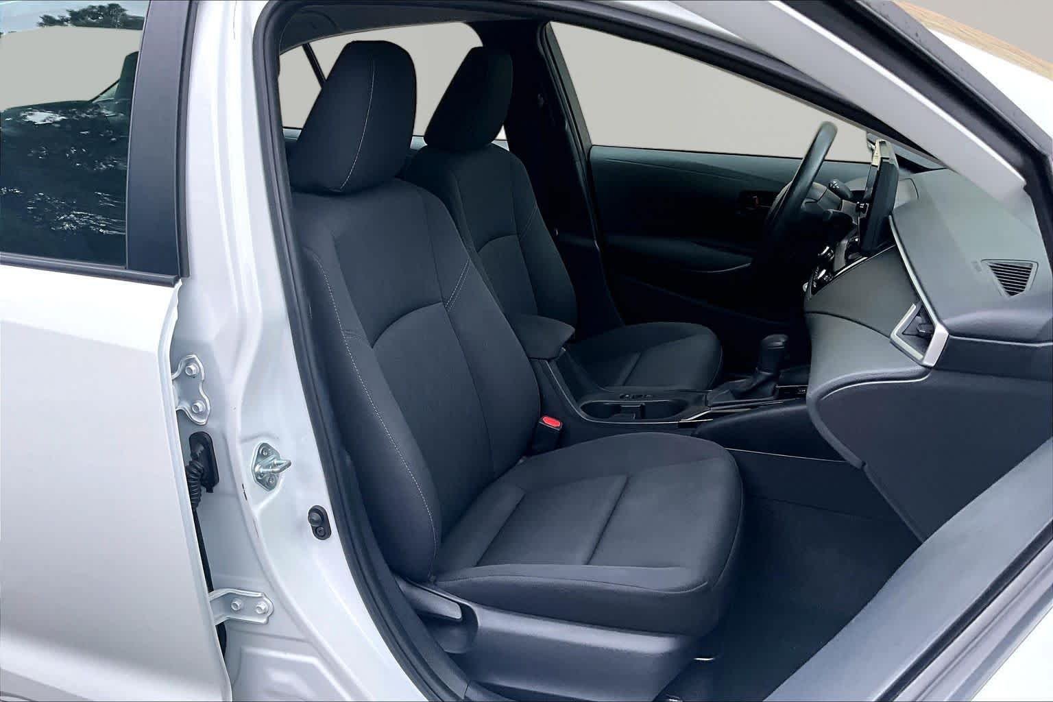 Used 2024 Ice Cap Toyota LE image 9
