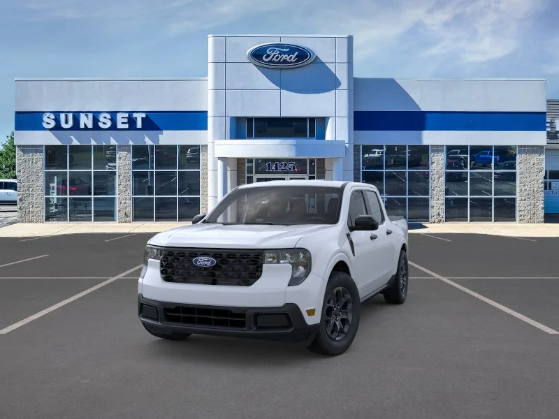 New 2026 Space White Metallic Ford XLT image 2