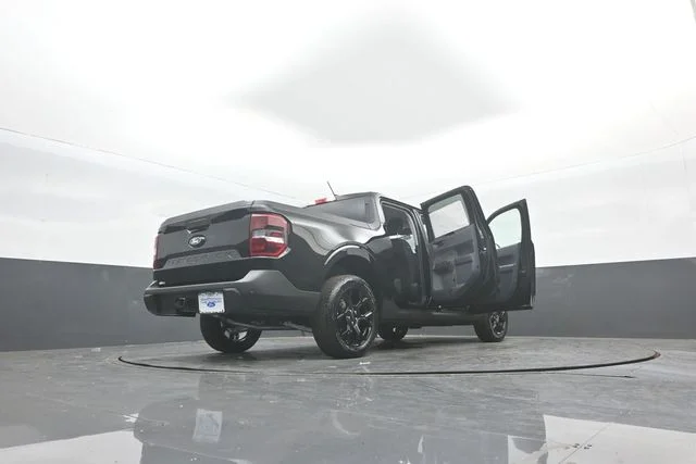 New 2026 Shadow Black Ford XLT image 38