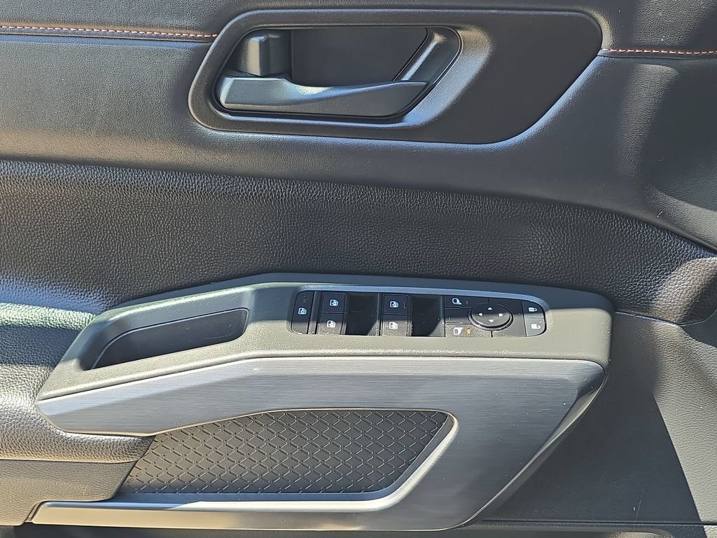 2024 Nissan Pathfinder Rock Creek - Photo 19