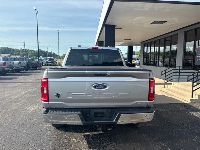 Used 2021 Silver Ford XLT image 9