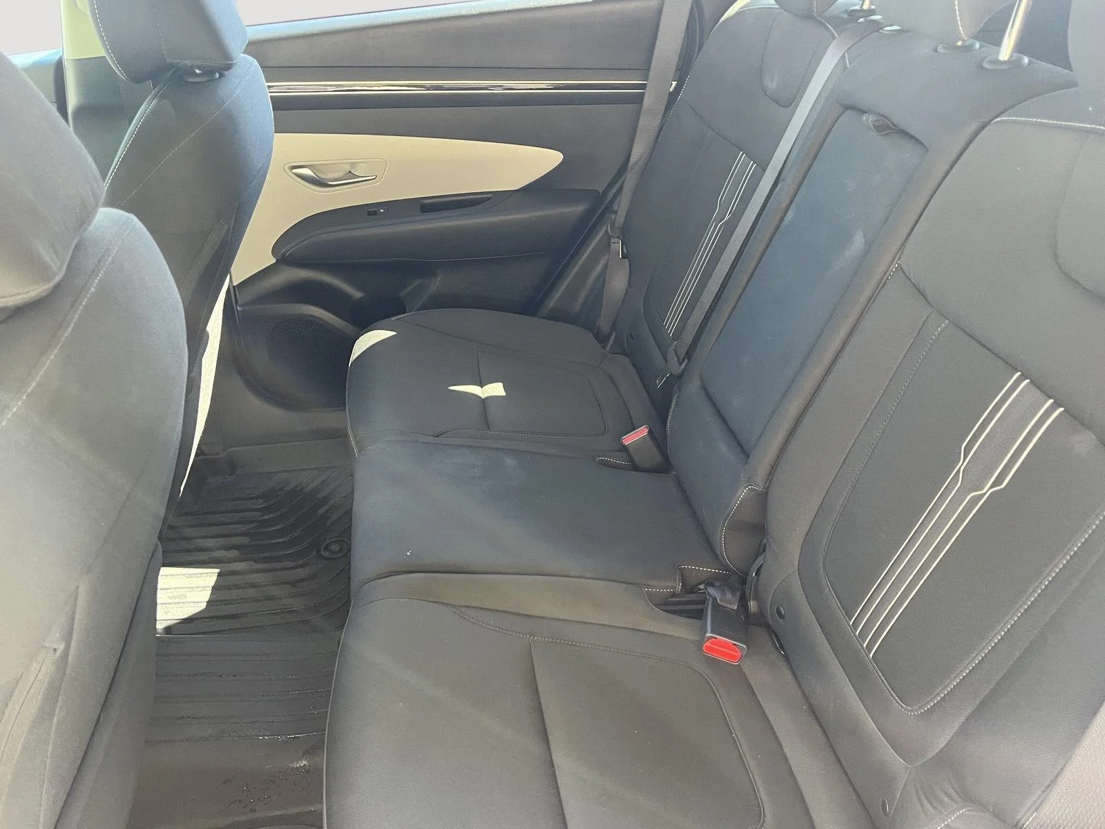 Used 2024 Shimmering Silver Hyundai SEL image 13