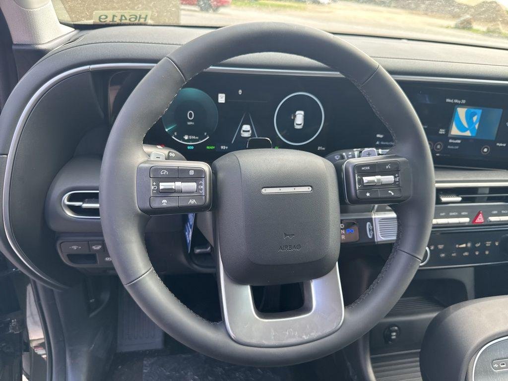 New 2026 Silver Hyundai SEL 8P image 11